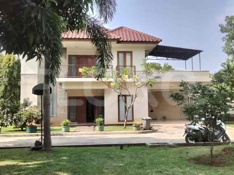 Disewakan Rumah 3 BR, Luas 175 m2 di Cinere, Cinere - RHA1c5 1