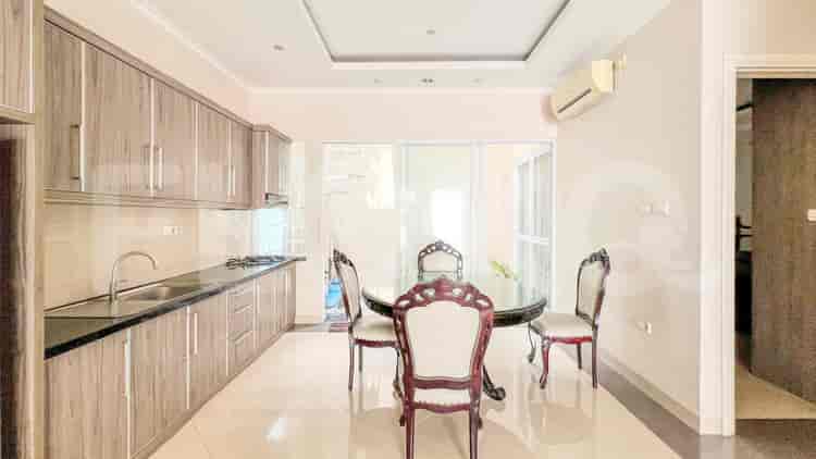 Disewakan Rumah 3 BR, Luas 250 m2 di Cilandak Near Citos Mall, Cinere - RHAa82 4