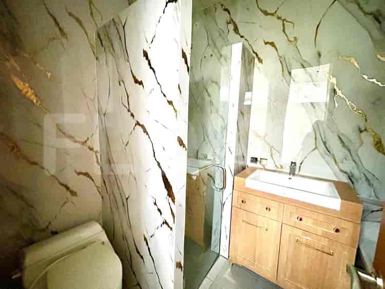 Disewakan Rumah 3 BR, Luas 264 m2 di Cinere, Cinere - RHAe48 21