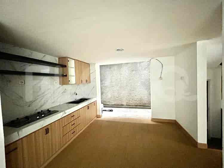 Disewakan Rumah 3 BR, Luas 264 m2 di Cinere, Cinere - RHAe48 5