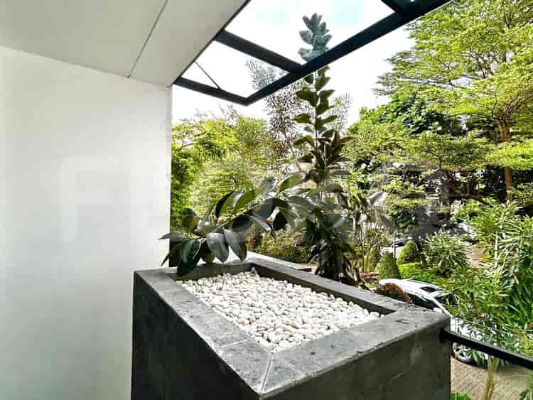 Disewakan Rumah 3 BR, Luas 264 m2 di Cinere, Cinere - RHAe48 8