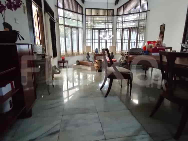 Disewakan Rumah 4 BR, Luas 250 m2 di Villa Cinere Mas, Cinere - RHAea4 3