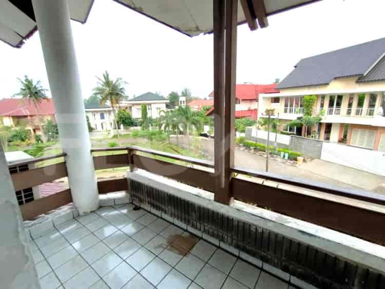 Disewakan Rumah 4 BR, Luas 250 m2 di Villa Cinere Mas, Cinere - RHAea4 8