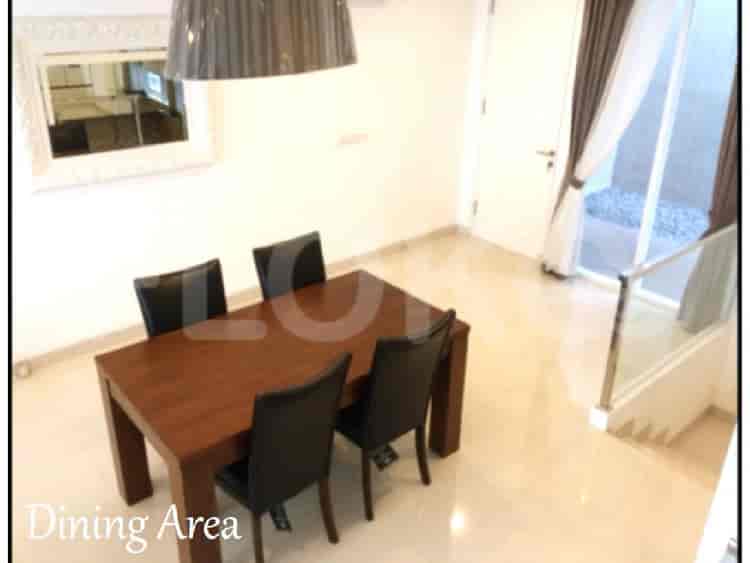 Disewakan Rumah 3 BR, Luas 260 m2 di Jl. Puri Mutiara, Cipete - RHA03d 4
