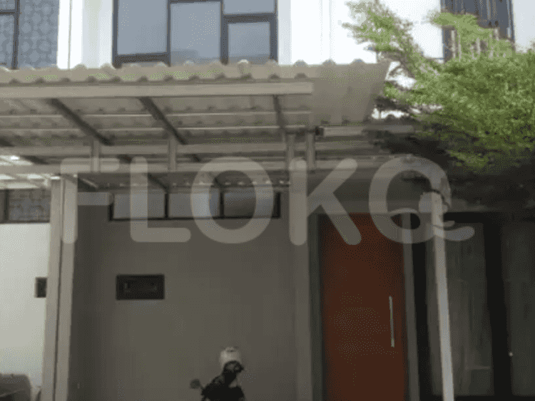 Disewakan Rumah 3 BR, Luas 110 m2 di Jalan Cirendeu Raya, Ciputat - RHA365 1