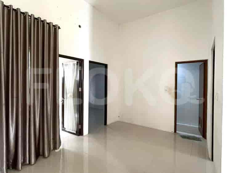 Disewakan Rumah 2 BR, Luas 55 m2 di Depok, Depok - RHA70e 2