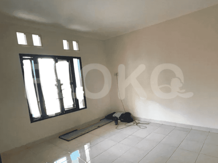 217 sqm, 4 BR house for rent in jelambar, Grogol - RHA8e5 2