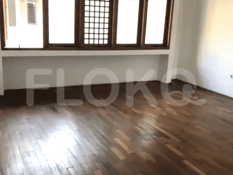 450 sqm, 5 BR house for rent in Jalan Kober Pedati, Jatinegara - RHA9fe 5