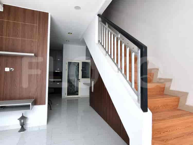 Disewakan Rumah 2 BR, Luas 48 m2 di Pantai Indah Kapuk Layar Permai, Kamal Muara - RHAd79 1