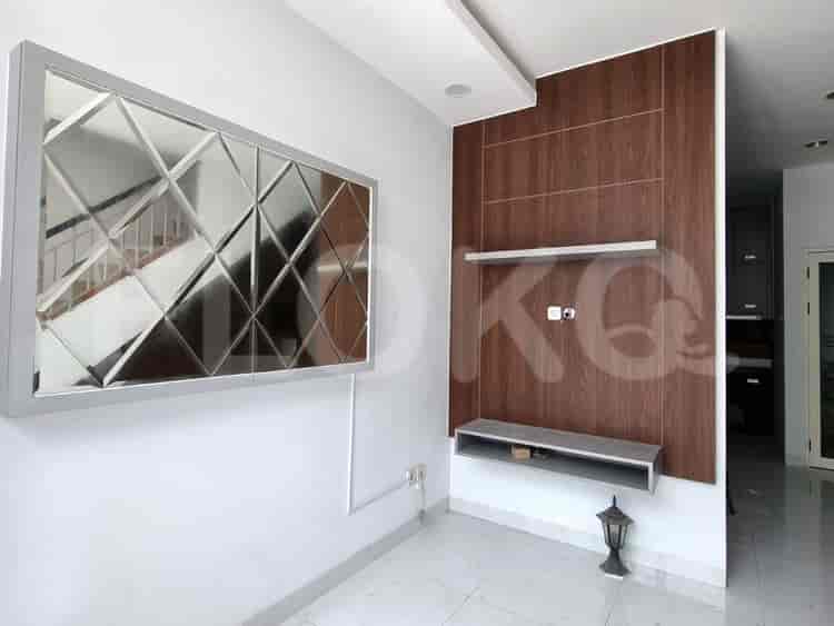 Disewakan Rumah 2 BR, Luas 48 m2 di Pantai Indah Kapuk Layar Permai, Kamal Muara - RHAd79 4