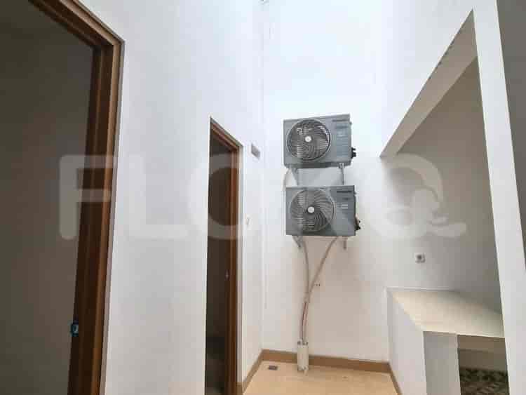 Disewakan Rumah 2 BR, Luas 48 m2 di Pantai Indah Kapuk Layar Permai, Kamal Muara - RHAd79 8