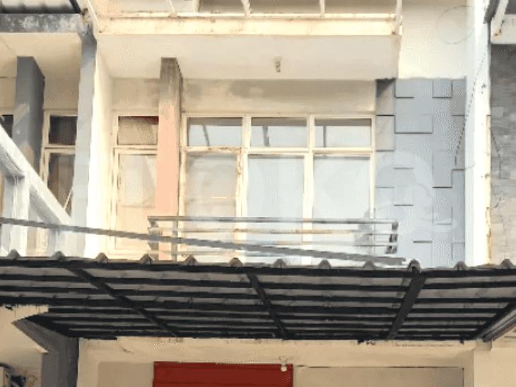 Disewakan Rumah 2 BR, Luas 86 m2 di Layar Permai, Kamal Muara - RHA5ca 1
