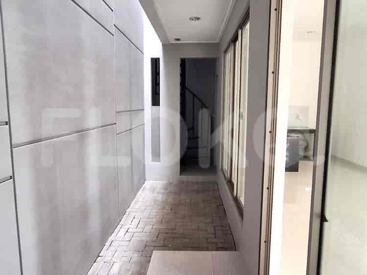 Disewakan Rumah 3 BR, Luas 150 m2 di Golf Island, Kamal Muara - RHA05b 10