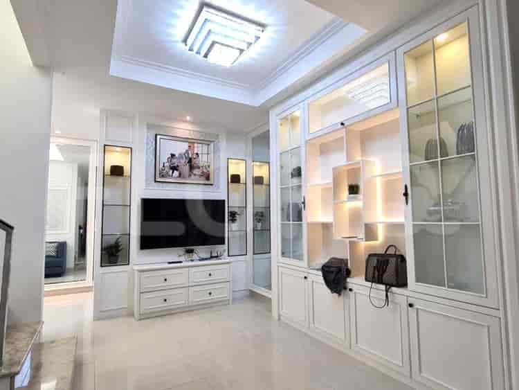 Disewakan Rumah 3 BR, Luas 170 m2 di Golf Island, Kamal Muara - RHAb6b 21