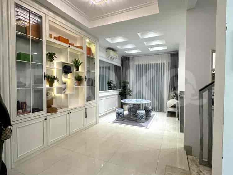 Disewakan Rumah 3 BR, Luas 170 m2 di Golf Island, Kamal Muara - RHAb6b 4