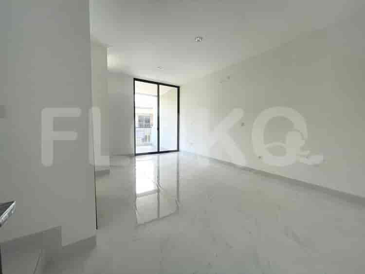 Disewakan Rumah 3 BR, Luas 150 m2 di Golf Island, Kamal Muara - RHAd31 4