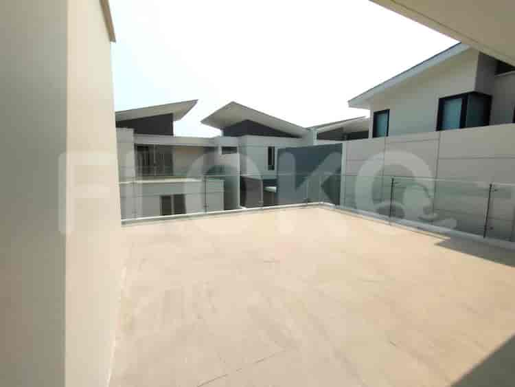 Disewakan Rumah 4 BR, Luas 300 m2 di Golf Island Cluster Mozart, Kamal Muara - RHA363 6