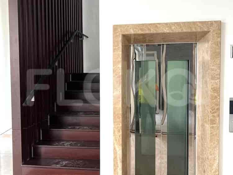 Disewakan Rumah 4 BR, Luas 700 m2 di Pantai Indah Kapuk, Kamal Muara - RHA31d 2