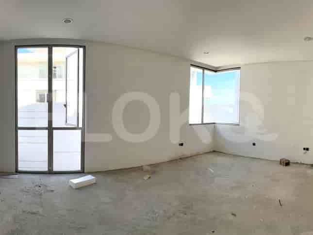 Disewakan Rumah 4 BR, Luas 700 m2 di Pantai Indah Kapuk, Kamal Muara - RHA31d 3