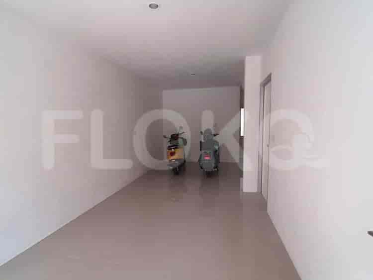 Disewakan Rumah 4 BR, Luas 180 m2 di Pelepah Kuning Gading Harmoni, Kelapa Gading - RHA287 2