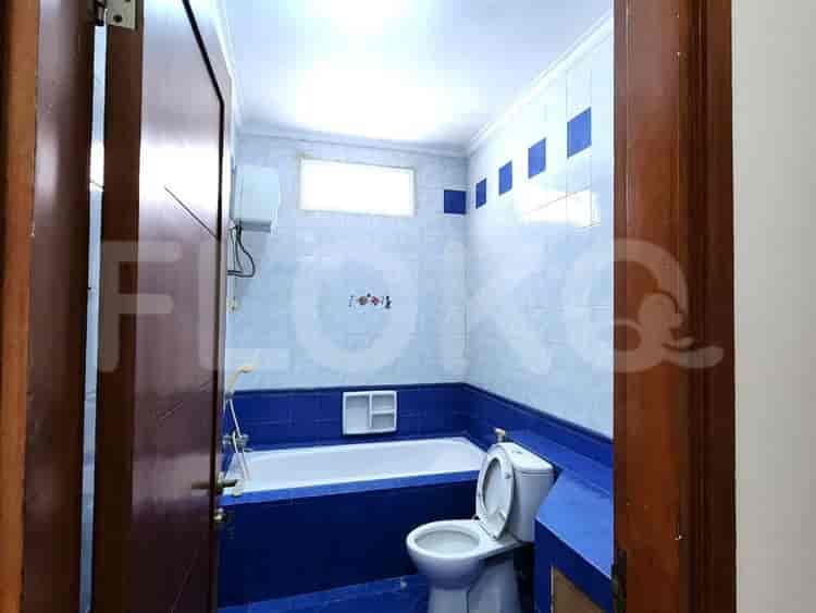 Disewakan Rumah 4 BR, Luas 200 m2 di Kelapa Gading, Kelapa Gading - RHA583 11