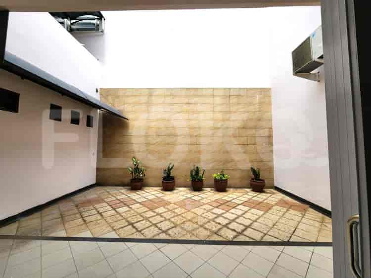 Disewakan Rumah 4 BR, Luas 200 m2 di Kelapa Gading, Kelapa Gading - RHA583 14