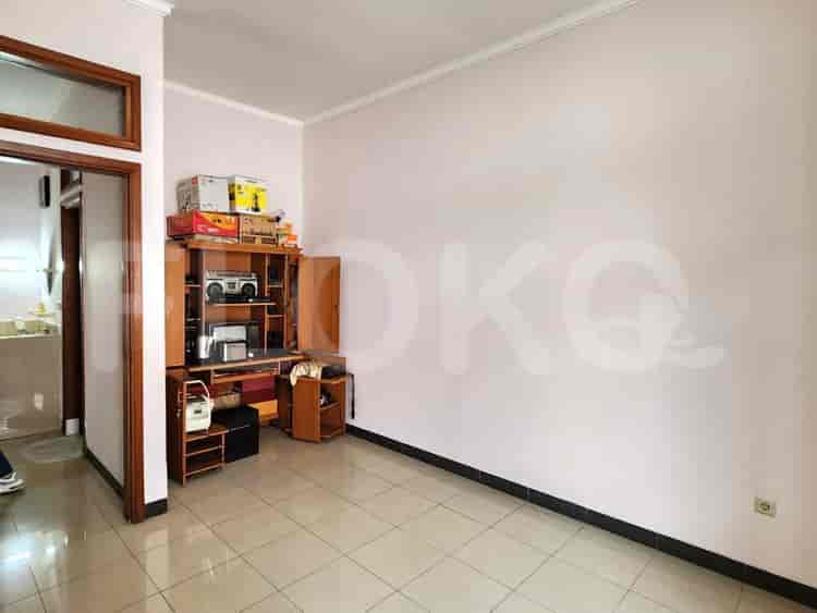 Disewakan Rumah 4 BR, Luas 200 m2 di Kelapa Gading, Kelapa Gading - RHA583 9