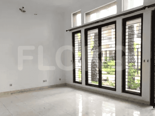 217 sqm, 4 BR house for rent in Gading Parkview, Kelapa Gading - RHA592 2