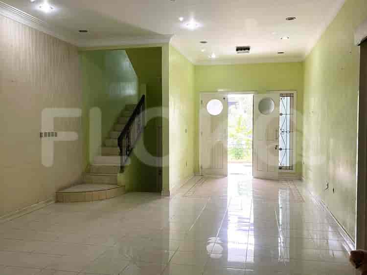 240 sqm, 4 BR house for rent in Gading Nirwana IX (PF 19/21), Kelapa Gading - RHA90c 4
