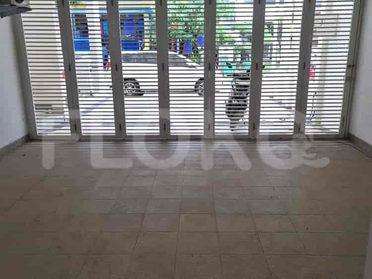 300 sqm, 4 BR house for rent in Grand Orchard, Kelapa Gading - RHA9ad 5