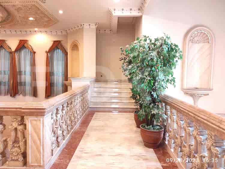 Disewakan Rumah 4 BR, Luas 700 m2 di Villa Artha Gading, Kelapa Gading - RHA075 10