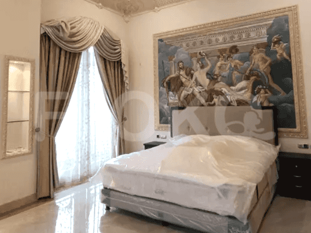 900 sqm, 4 BR house for rent in Artha Gading Villa, Kelapa Gading - RHA3d2 4