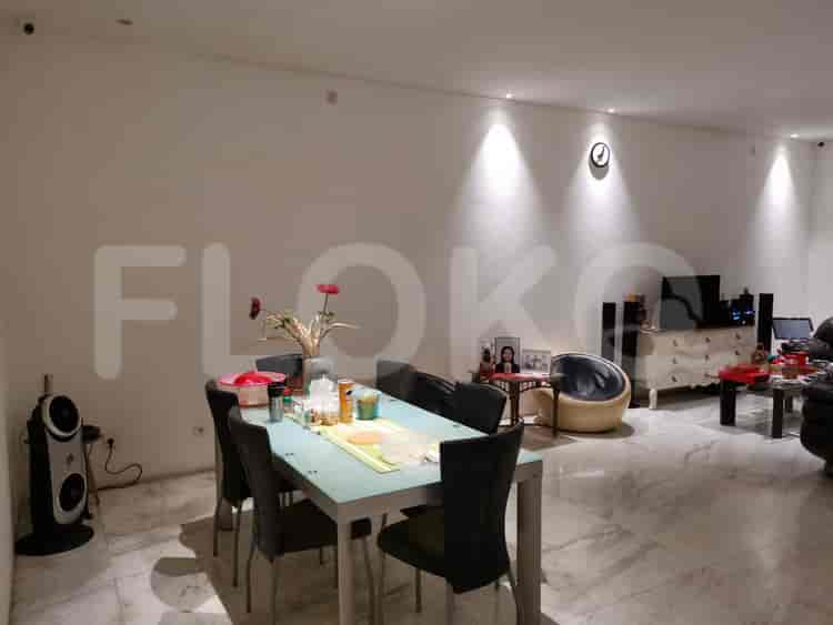 Disewakan Rumah 4 BR, Luas 500 m2 di Kelapa Gading - RHA7e8 2