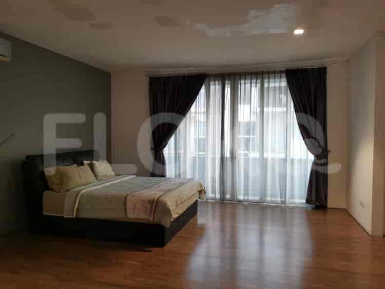 Disewakan Rumah 4 BR, Luas 500 m2 di Kelapa Gading - RHA7e8 3