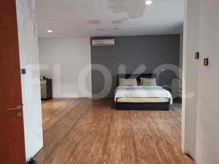 Disewakan Rumah 4 BR, Luas 500 m2 di Kelapa Gading - RHA7e8 4