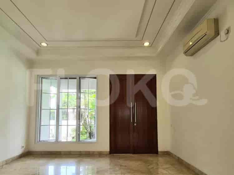 350 sqm, 3 BR house for rent in Kemang dalam, Kemang - RHAf14 5