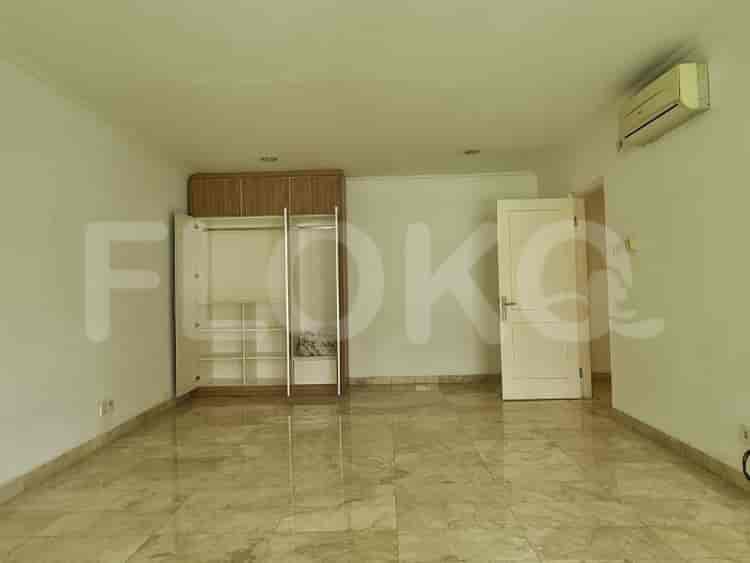 350 sqm, 3 BR house for rent in Kemang dalam, Kemang - RHAf14 7