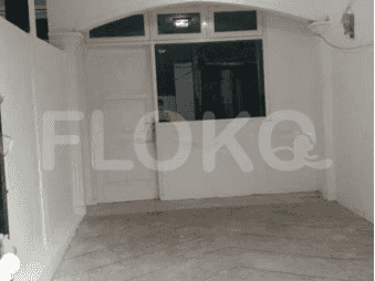 150 sqm, 3 BR house for rent in Kemang - RHA3f0 3