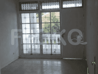 150 sqm, 3 BR house for rent in Kemang - RHA3f0 4