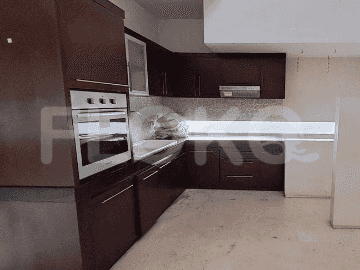 250 sqm, 3 BR house for rent in Kemang - RHA143 5