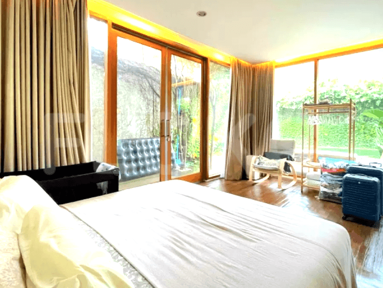 400 sqm, 3 BR house for rent in Kemang, Kemang - RHA10d 1