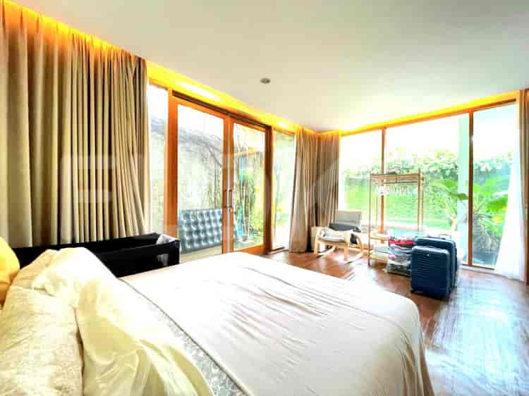 400 sqm, 3 BR house for rent in Jl. Bungur, Kemang - RHA703 4