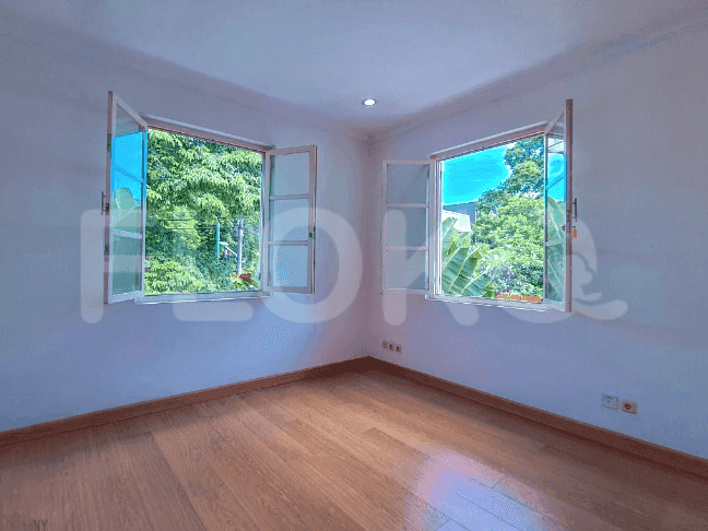 385 sqm, 3 BR house for rent in Kemang, Kemang - RHA304 4