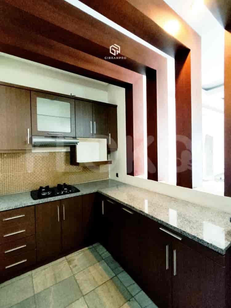 350 sqm, 4 BR house for rent in Kemang, Kemang - RHA004 14