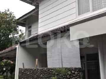 Disewakan Rumah 4 BR, Luas 300 m2 di Kemang, Kemang - RHA8dc 1
