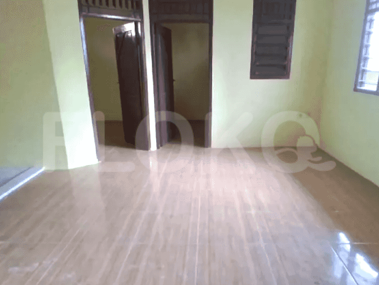Disewakan Rumah 3 BR, Luas 145 m2 di Jalan Kemanggisan, Kemanggisan - RHAb0e 2