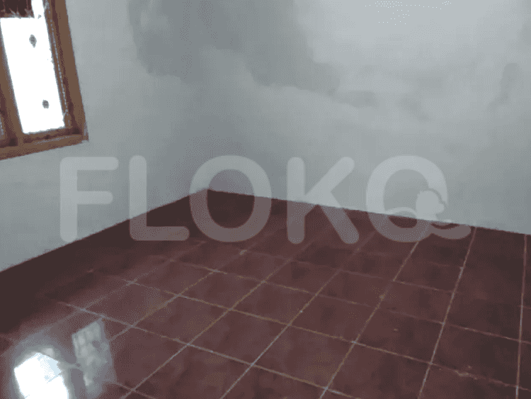 Disewakan Rumah 3 BR, Luas 145 m2 di Jalan Kemanggisan, Kemanggisan - RHAb0e 3