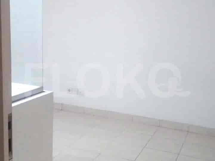 Disewakan Rumah 3 BR, Luas 150 m2 di Kemanggisan, Kemanggisan - RHAd1d 4