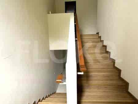 Disewakan Rumah 3 BR, Luas 180 m2 di Jl. Serenia Hills, Lebak Bulus - RHAe4b 6