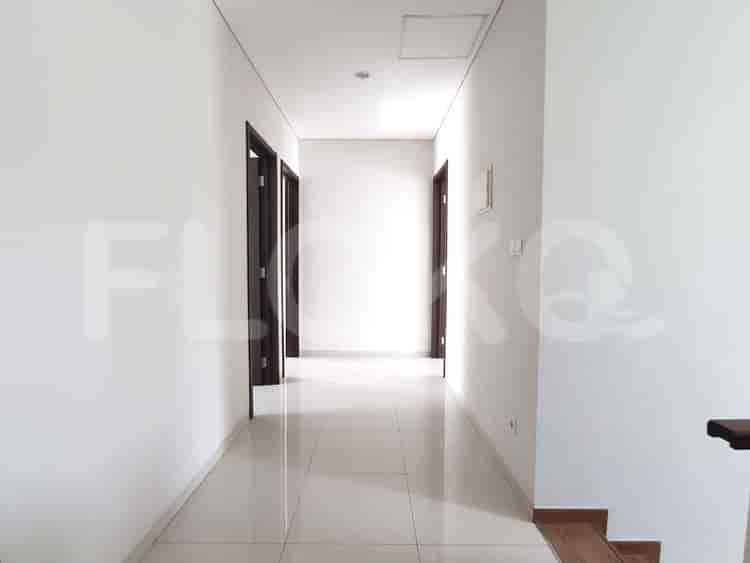 Disewakan Rumah 3 BR, Luas 185 m2 di Serenia Hills, Lebak Bulus - RHAb2c 4